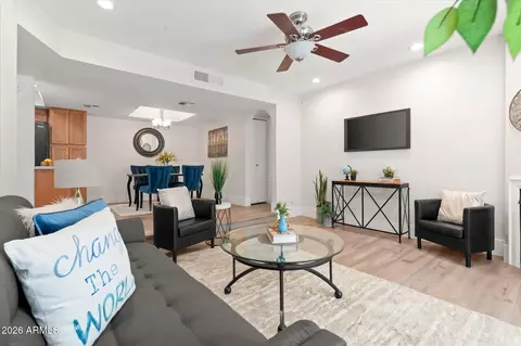 Living - 1820 E Morten Ave #119, Phoenix, AZ 85020 photo 1 of 5