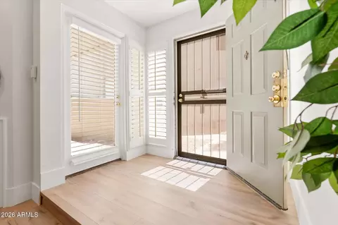 Entry Way - 1820 E Morten Ave #119, Phoenix, AZ 85020 photo 1 of 2