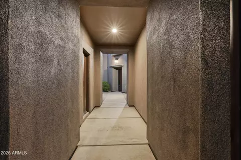 Entry Way - 3984 E Robin Ln, Phoenix, AZ 85050 photo 9 of 9