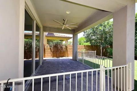 Exterior - 3136 E Tina Dr, Phoenix, AZ 85050 photo 3 of 4