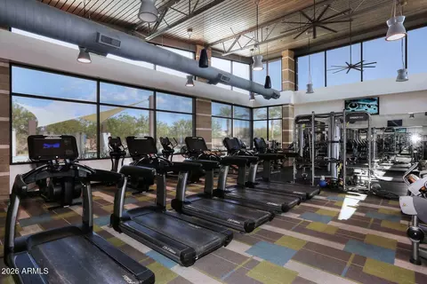 View/Area - 3136 E Tina Dr, Phoenix, AZ 85050 photo 5 of 6
