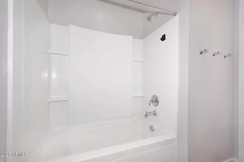 Bath - 3136 E Tina Dr, Phoenix, AZ 85050 photo 6 of 6