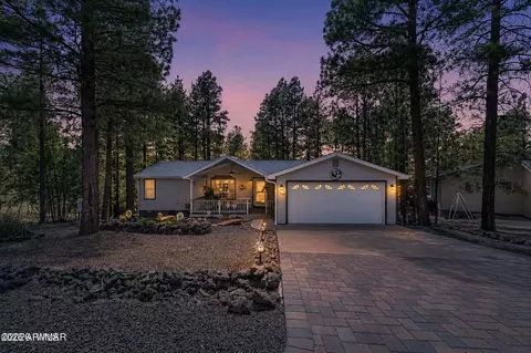 1140 S Cherokee Dr, Show Low, AZ 85901