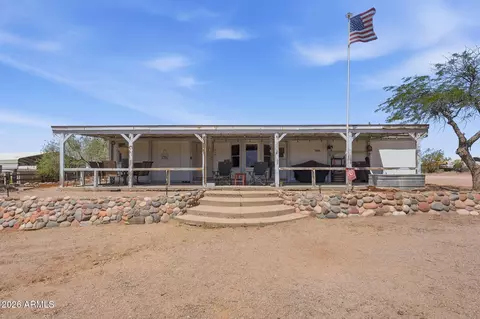 944 S Goldfield Rd, Apache Junction, AZ 85119 photo 4