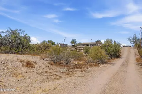 944 S Goldfield Rd, Apache Junction, AZ 85119 photo 3