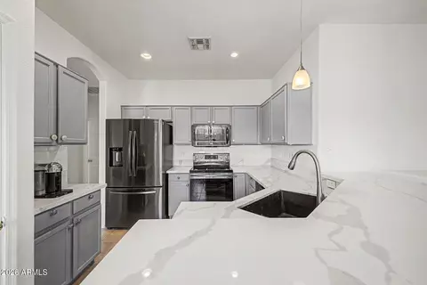 Kitchen - 3742 E Sandy Way, Gilbert, AZ 85297 photo 2 of 6