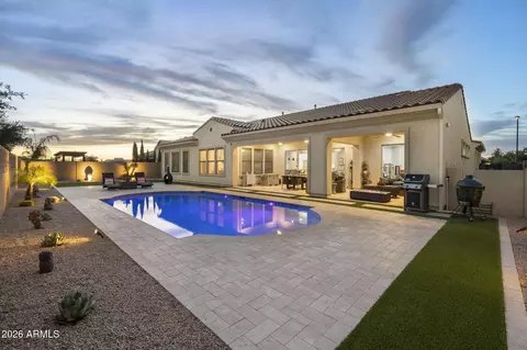Exterior - 1823 E Watford Ct, Gilbert, AZ 85298 photo 5 of 7