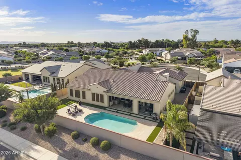 View/Area - 1823 E Watford Ct, Gilbert, AZ 85298 photo 1 of 2