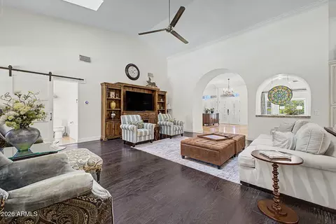 Living - 4035 E Glencove St, Mesa, AZ 85205 photo 2 of 3