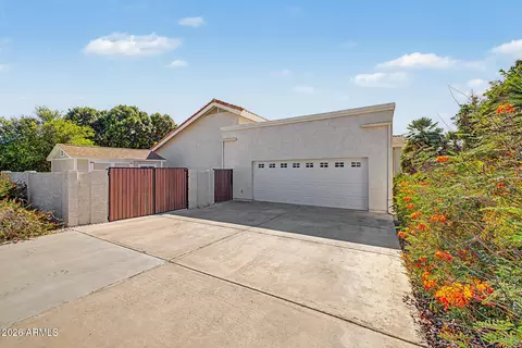 Exterior - 4035 E Glencove St, Mesa, AZ 85205 photo 5 of 13