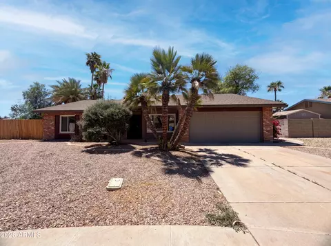 1307 W Alamo Dr, Chandler, AZ 85224