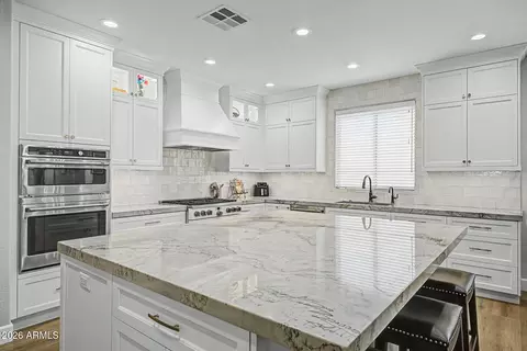 Kitchen - 3116 E Park Ave, Gilbert, AZ 85234 photo 4 of 5