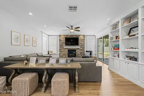 Living - 3116 E Park Ave, Gilbert, AZ 85234 photo 7 of 10