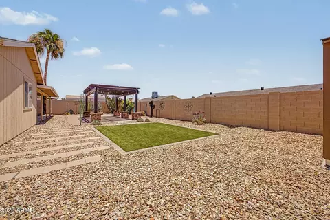 Exterior - 4035 E Joan De Arc Ave, Phoenix, AZ 85032 photo 5 of 8