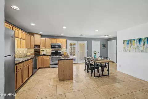 Kitchen - 4035 E Joan De Arc Ave, Phoenix, AZ 85032 photo 2 of 2
