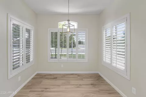 Dining - 4330 N 32nd Pl, Phoenix, AZ 85018 photo 1 of 1