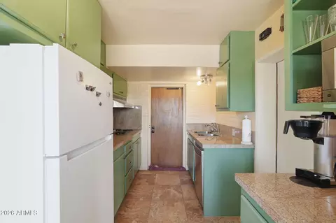 Kitchen - 22466 E Cactus Forest Rd, Florence, AZ 85132 photo 1 of 6