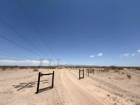 2320 S 331st Ave #-, Tonopah, AZ 85354