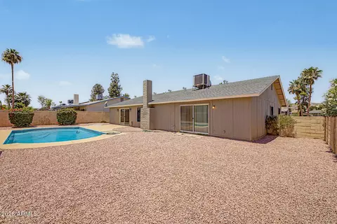 Exterior - 4305 Equestrian Trl, Phoenix, AZ 85044 photo 2 of 6