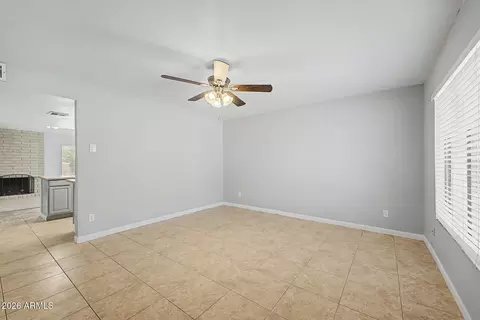 Living - 4305 Equestrian Trl, Phoenix, AZ 85044 photo 3 of 10