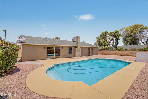Exterior - 4305 Equestrian Trl, Phoenix, AZ 85044 photo 1 of 8