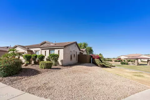 Exterior - 4239 E Ficus Way, Gilbert, AZ 85298 photo 3 of 20