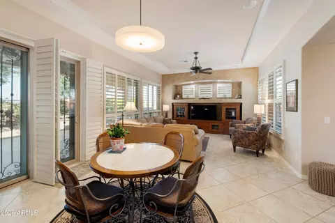 Dining - 4239 E Ficus Way, Gilbert, AZ 85298 photo 3 of 4