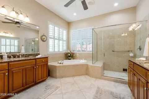 Bath - 4239 E Ficus Way, Gilbert, AZ 85298 photo 2 of 8