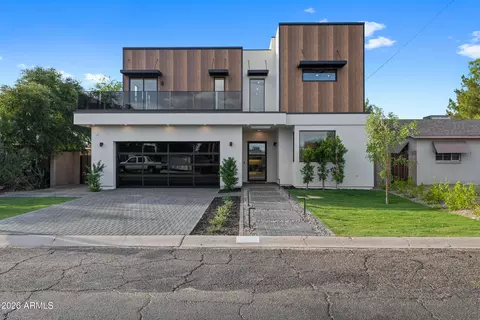 Exterior - 4422 E Roma Ave, Phoenix, AZ 85018 photo 2 of 12