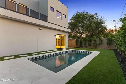 Exterior - 4422 E Roma Ave, Phoenix, AZ 85018 photo 12 of 12