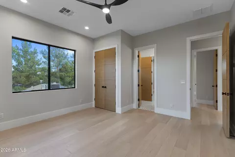 Bedroom - 4422 E Roma Ave, Phoenix, AZ 85018 photo 7 of 8