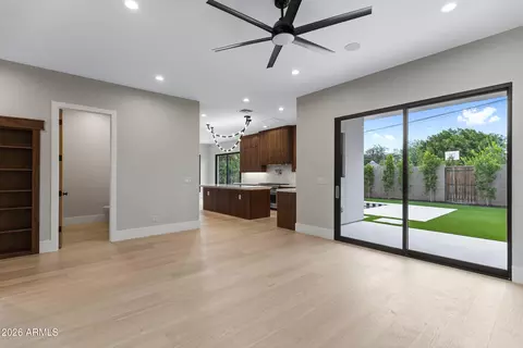 Living - 4422 E Roma Ave, Phoenix, AZ 85018 photo 3 of 3