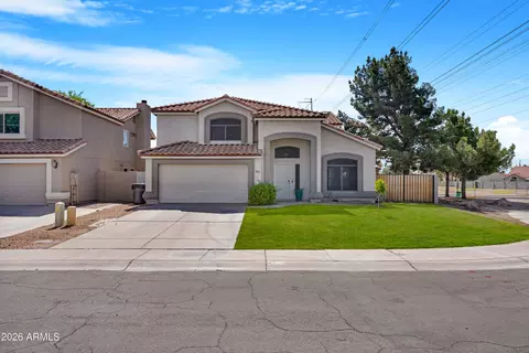 338 N Cobblestone St, Gilbert, AZ 85234