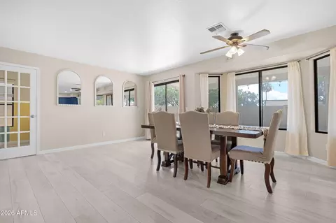 Dining - 338 N Cobblestone St, Gilbert, AZ 85234 photo 3 of 3