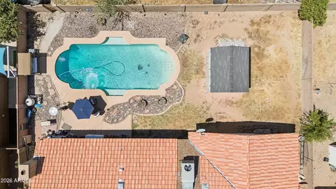 View/Area - 2914 E Beryl Ave, Phoenix, AZ 85028 photo 2 of 8