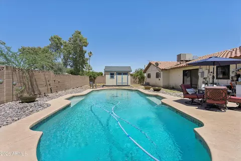 Exterior - 2914 E Beryl Ave, Phoenix, AZ 85028 photo 1 of 7