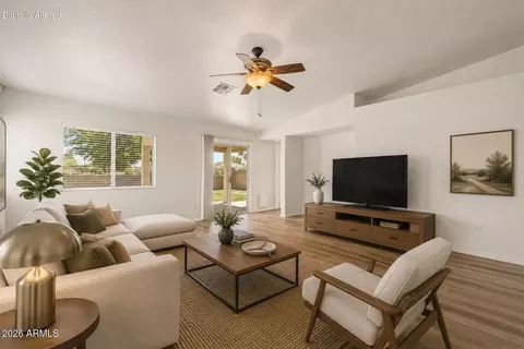 Living - 3661 E Thunderheart Trl, Gilbert, AZ 85297 photo 2 of 3