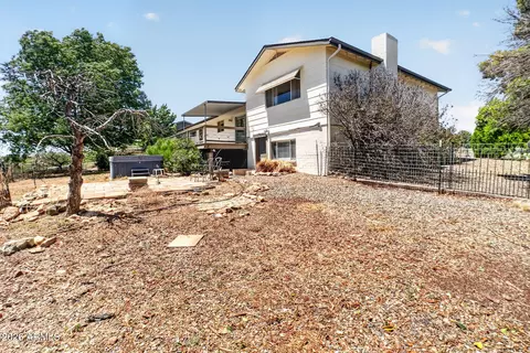 Exterior - 1048 N Arrowhead Ln, Dewey, AZ 86327 photo 5 of 9