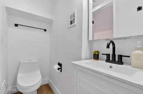 Bath - 1048 N Arrowhead Ln, Dewey, AZ 86327 photo 6 of 6