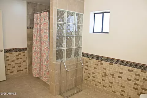 Bath - 485 S Pino Cir, Apache Junction, AZ 85120 photo 8 of 8