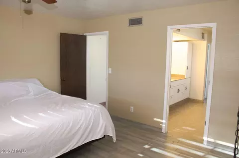 Bedroom - 485 S Pino Cir, Apache Junction, AZ 85120 photo 4 of 6