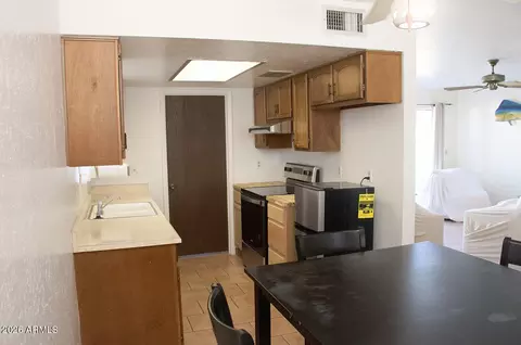 Kitchen - 485 S Pino Cir, Apache Junction, AZ 85120 photo 1 of 3