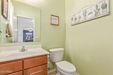 Bath - 3228 E Anika Dr, Gilbert, AZ 85298 photo 2 of 6