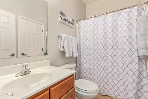 Bath - 3228 E Anika Dr, Gilbert, AZ 85298 photo 1 of 6