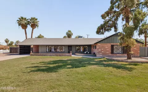 2528 N 48th Pl N, Phoenix, AZ 85008