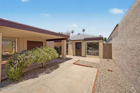 564 E Royal Palms Dr, Mesa, AZ 85203 photo 5