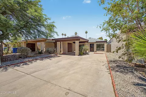 564 E Royal Palms Dr, Mesa, AZ 85203 photo 2