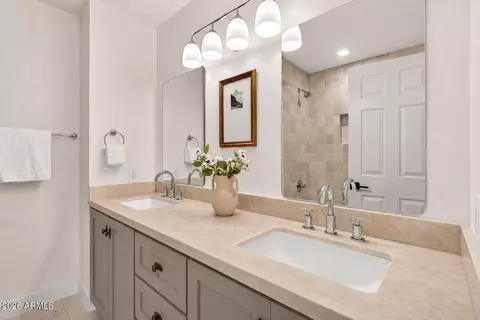 Bath - 2104 Enid Ave, Mesa, AZ 85204 photo 3 of 4