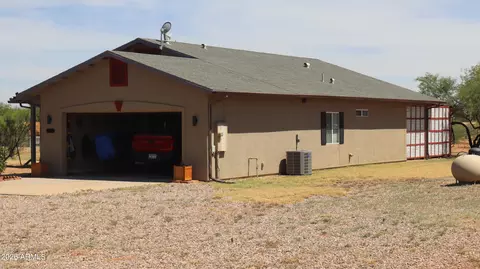 556 E Camino De Tundra --, Huachuca City, AZ 85616