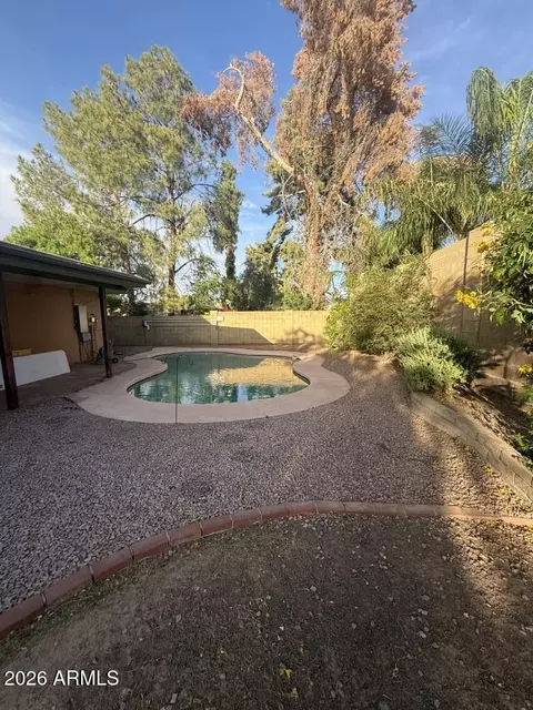 Exterior - 2417 E Yucca St, Phoenix, AZ 85028 photo 7 of 7